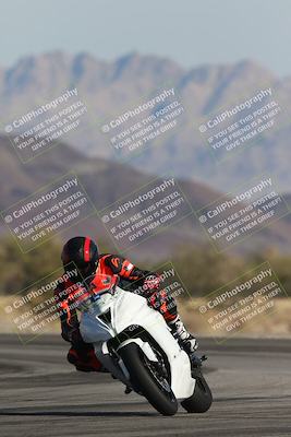 media/Nov-30-2025-TrackXperience (Sun) [[c0061d280f]]/2-Level 2/Session 2 (Turn 14)/